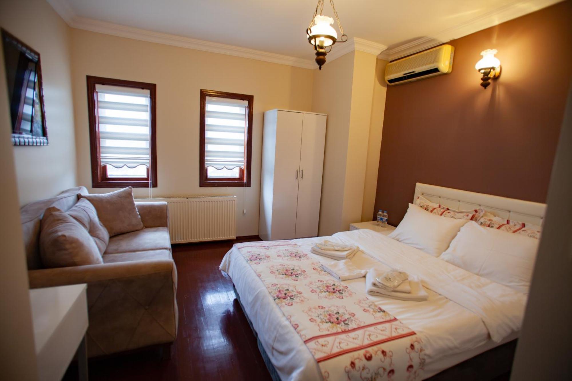 Tias Shelale Otel Ава Екстериор снимка