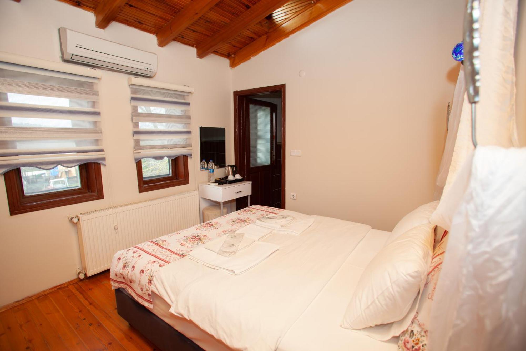 Tias Shelale Otel Ава Екстериор снимка