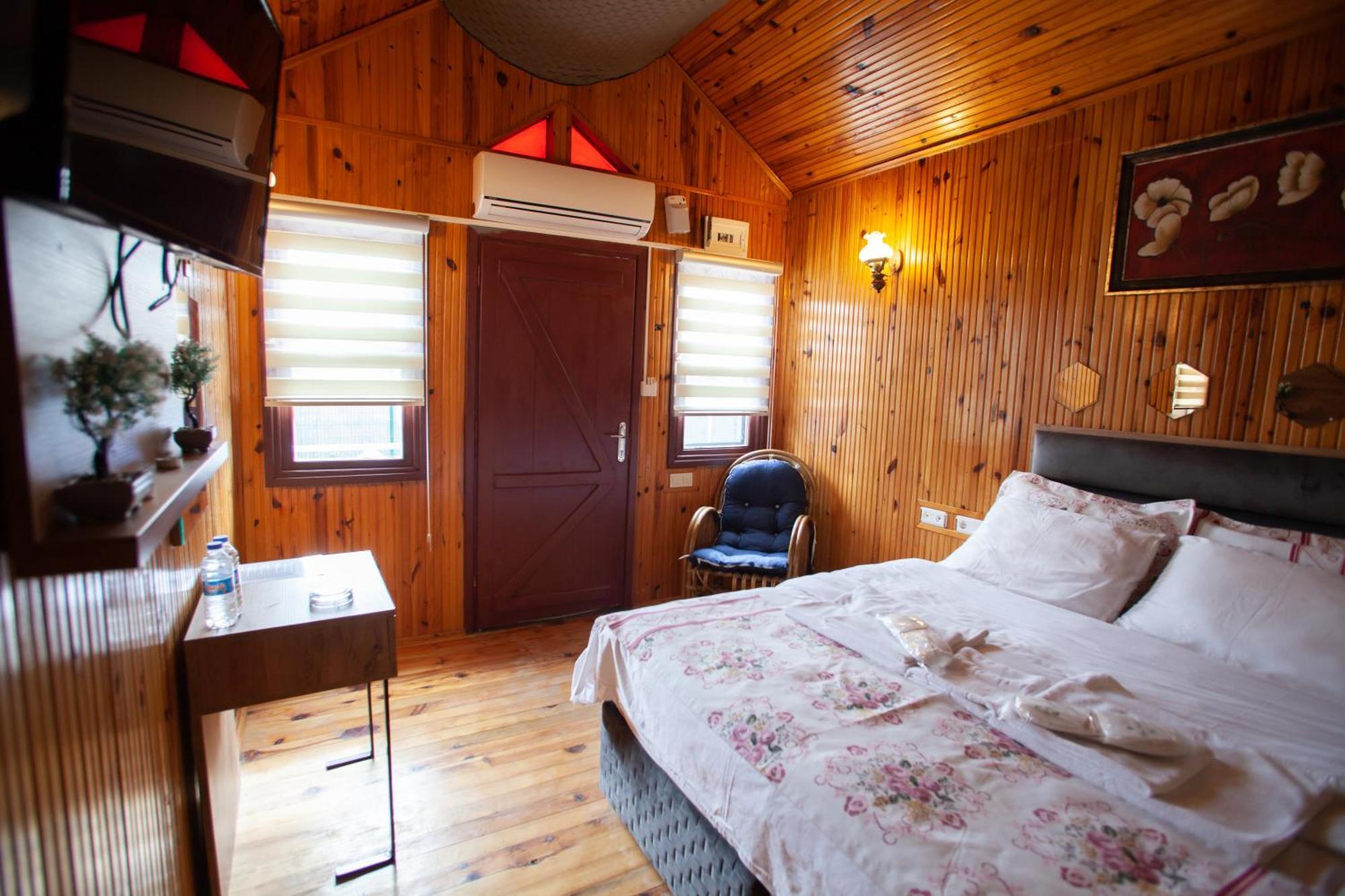 Tias Shelale Otel Ава Екстериор снимка