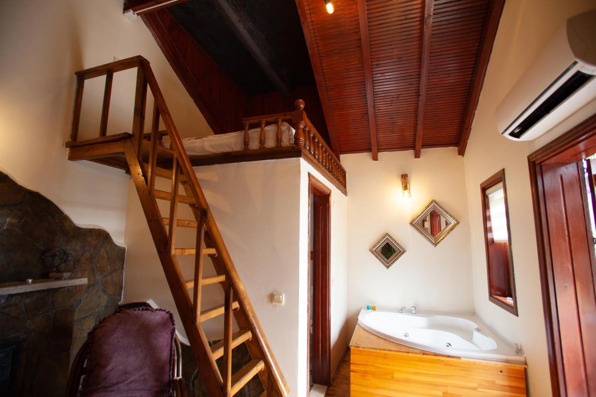 Tias Shelale Otel Ава Екстериор снимка