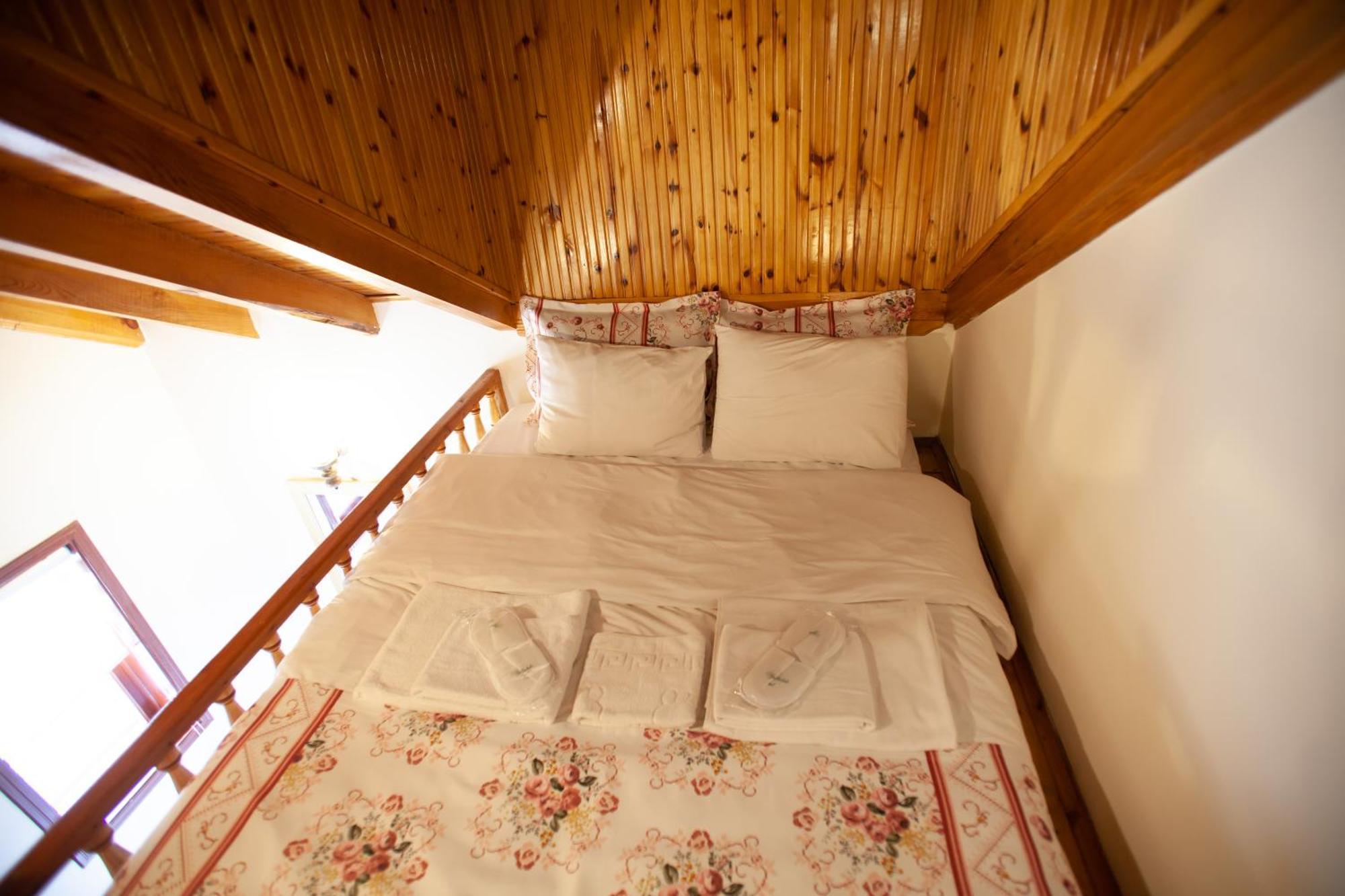 Tias Shelale Otel Ава Екстериор снимка