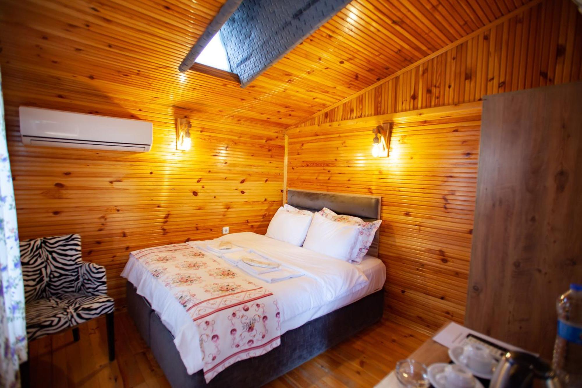 Tias Shelale Otel Ава Екстериор снимка
