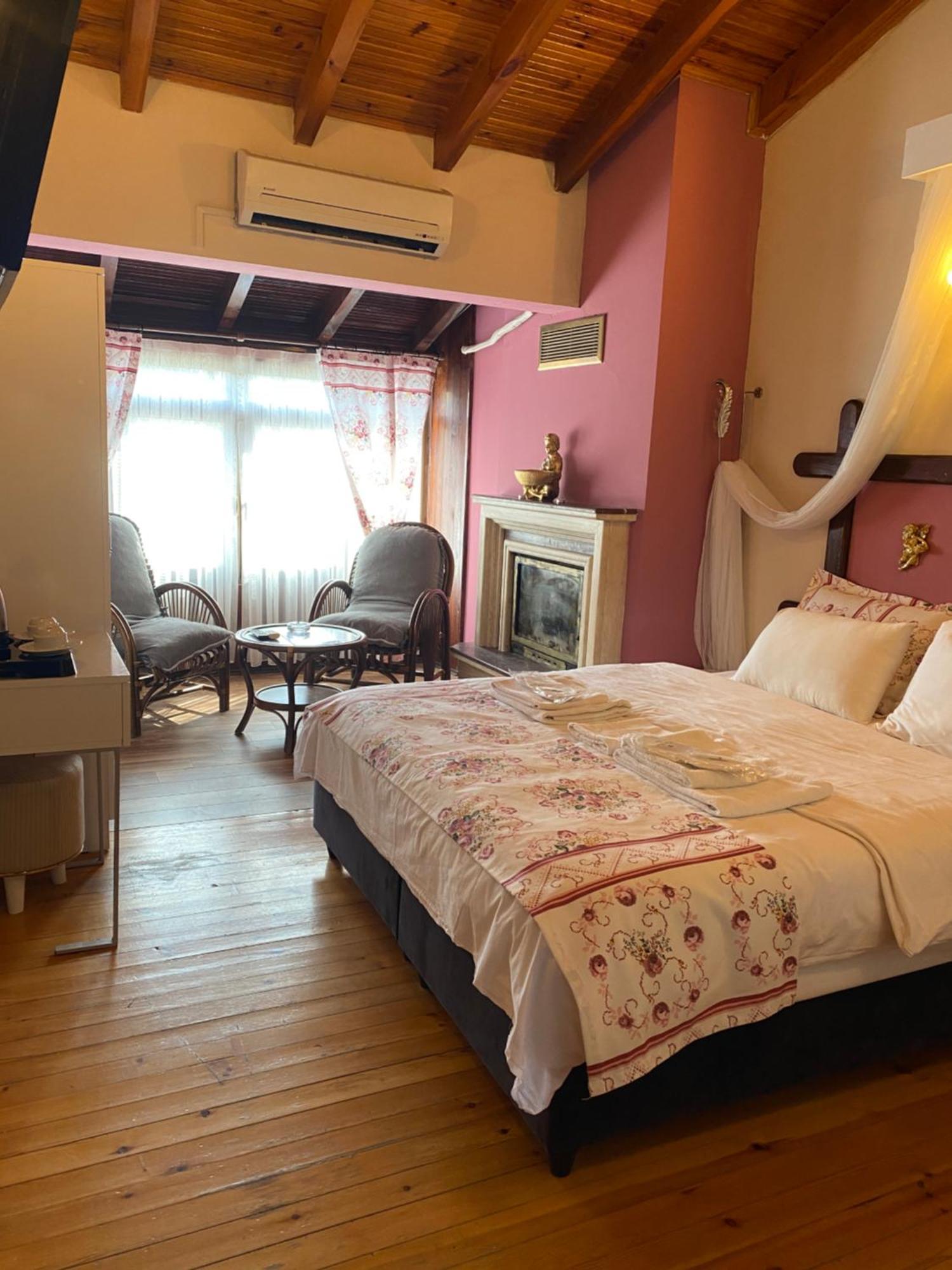 Tias Shelale Otel Ава Екстериор снимка