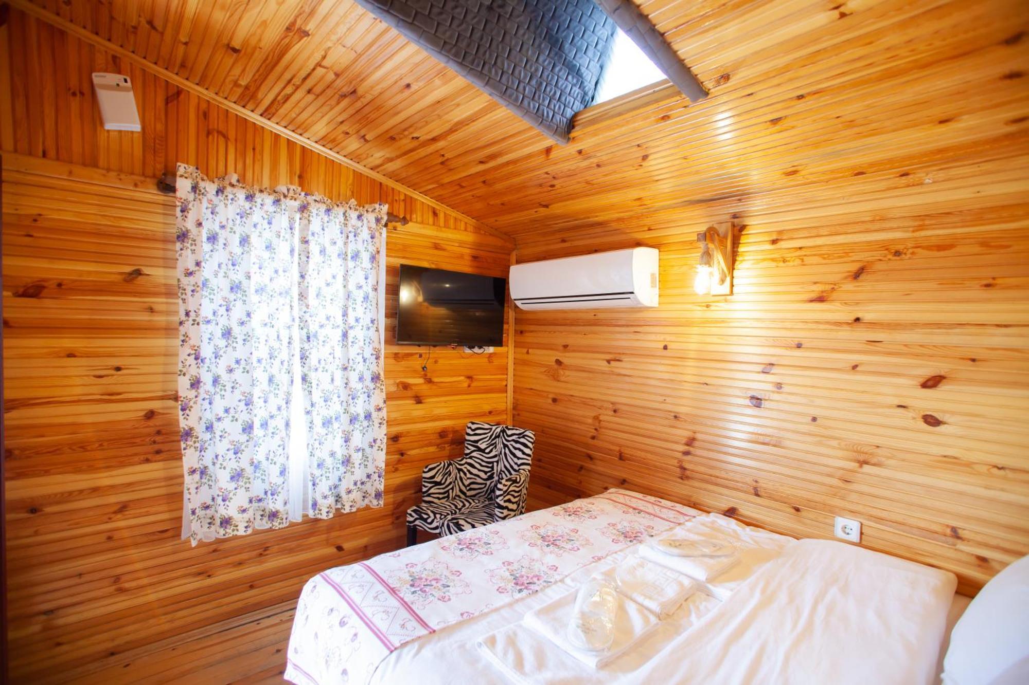 Tias Shelale Otel Ава Екстериор снимка